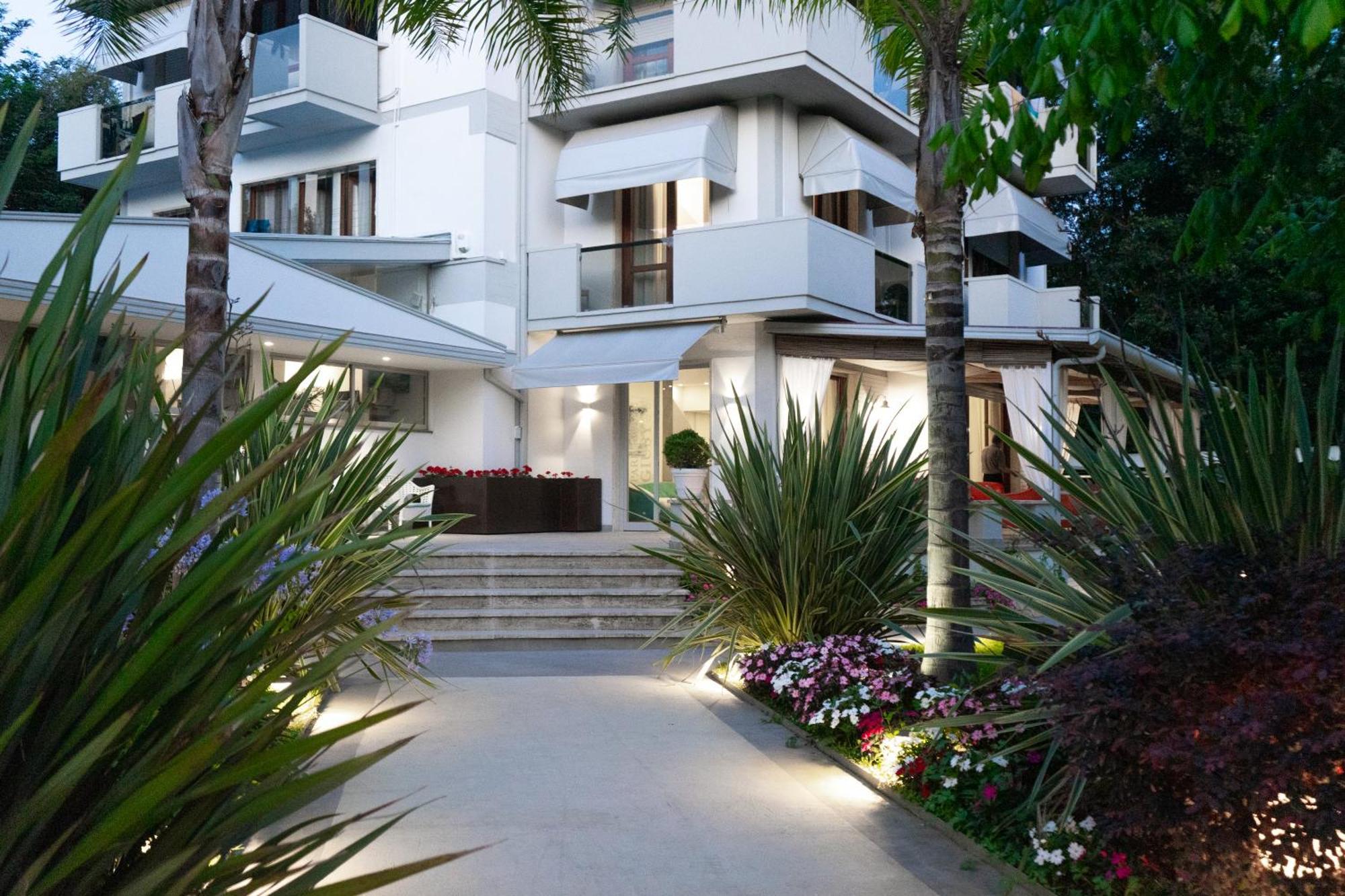 Park Hotel Giusy Lido di Camaiore Zewnętrze zdjęcie